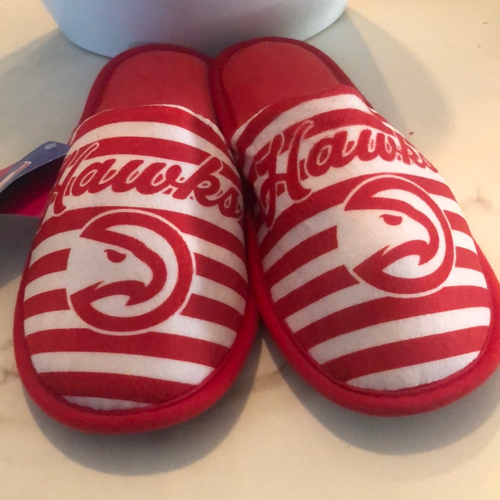 NBA Atlanta Hawks Slippers Size XL